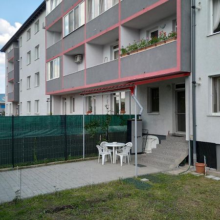 Apartamento Apartament Daniela Floreşti Exterior foto